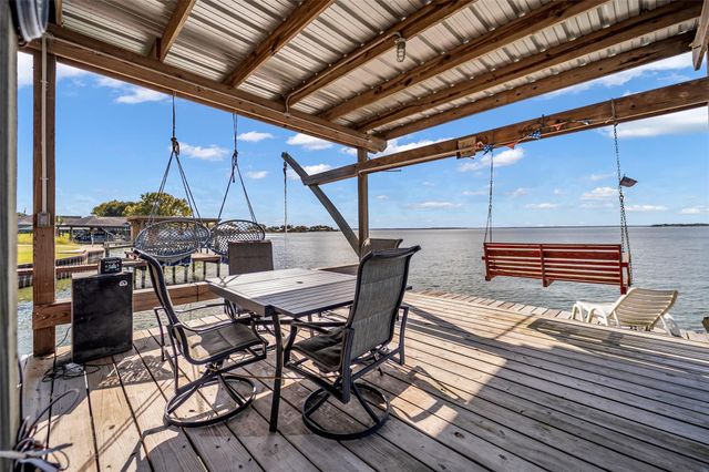 345 Sunset Shadows Boulevard, Livingston, TX 77351