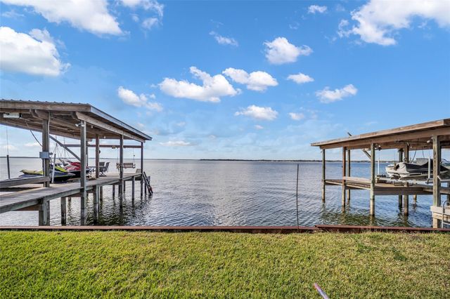 345 Sunset Shadows Boulevard, Livingston, TX 77351