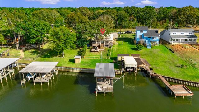 345 Sunset Shadows Boulevard, Livingston, TX 77351