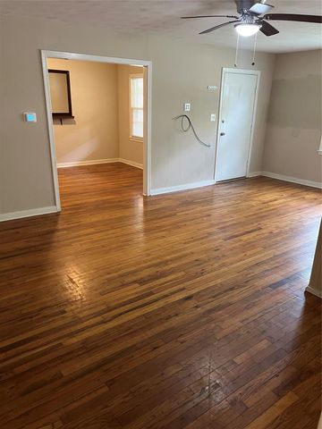 1303 Red Bud Ln Lane, La Marque, TX 77568