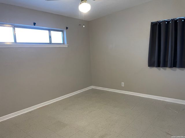 126 Clubhill, San Antonio, TX 78228