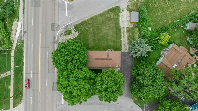 590 Potters Road, West Seneca, NY 14224