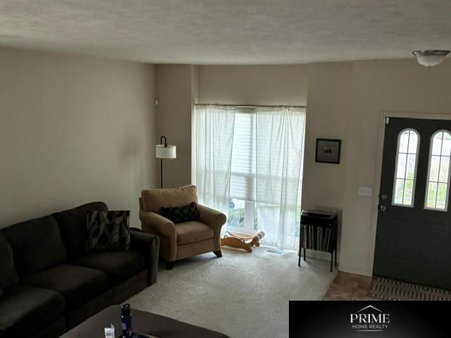 5126 N 161 Avenue Circle, Omaha, NE 68116