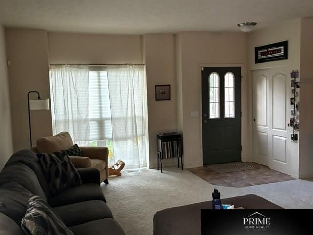 5126 N 161 Avenue Circle, Omaha, NE 68116