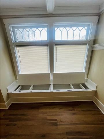 5835 Douglas St 1, Squirrel Hill, PA 15217