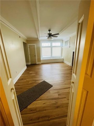 5835 Douglas St 1, Squirrel Hill, PA 15217