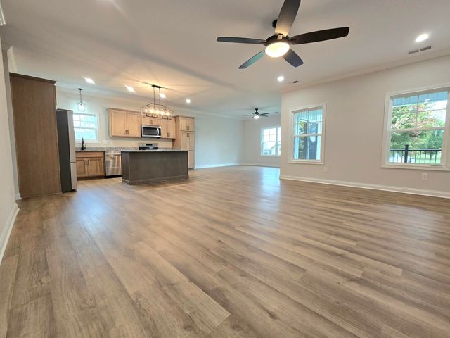 108 Betsy Ross Lane, Danville, KY 40422