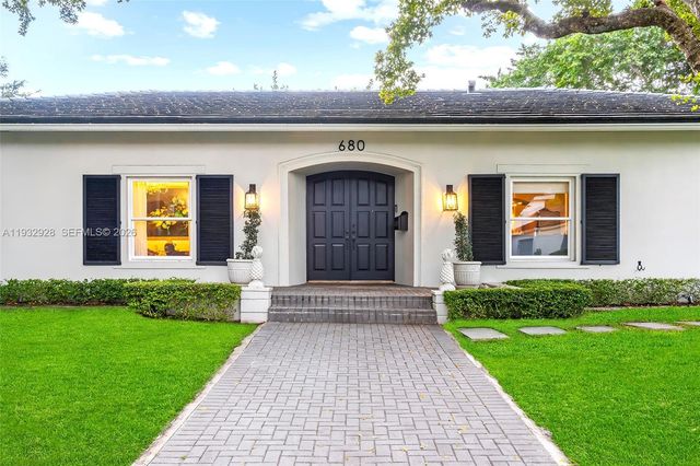 680 Buttonwood Lane, Miami, FL 33137