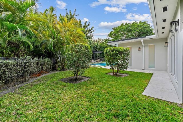 680 Buttonwood Lane, Miami, FL 33137