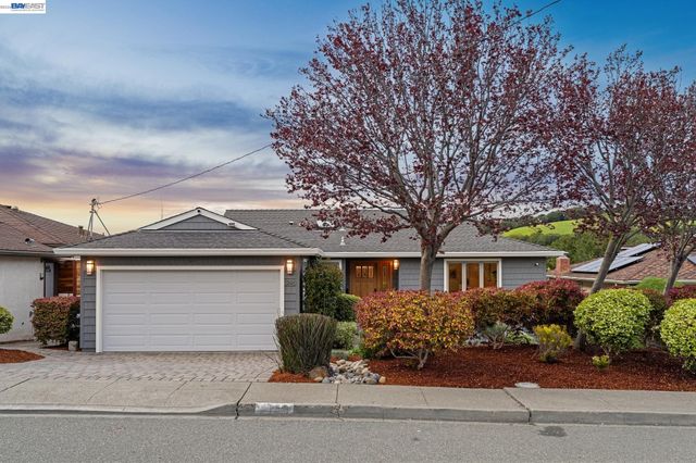 3146 AYLESBURY COURT, Castro Valley, CA 94546