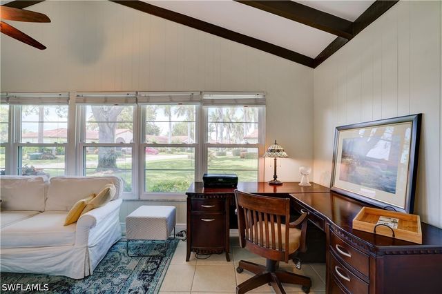 1078 Forest Lakes DR 3A, Naples, FL 34105