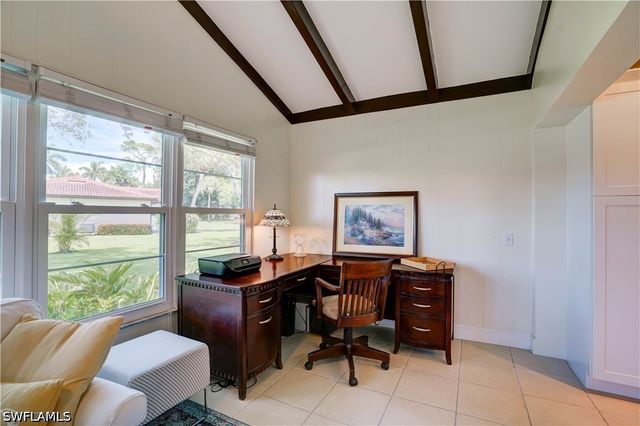 1078 Forest Lakes DR 3A, Naples, FL 34105