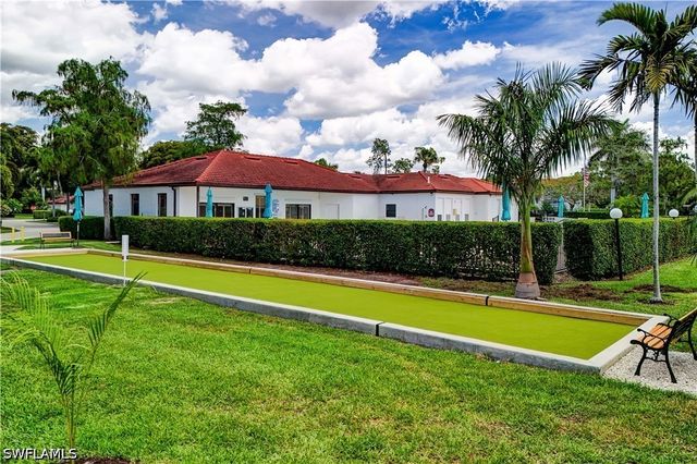 1078 Forest Lakes DR 3A, Naples, FL 34105