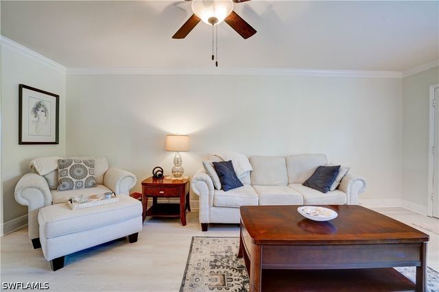1078 Forest Lakes DR 3A, Naples, FL 34105