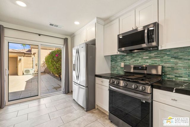 76321 Poppy Lane, Palm Desert, CA 92211