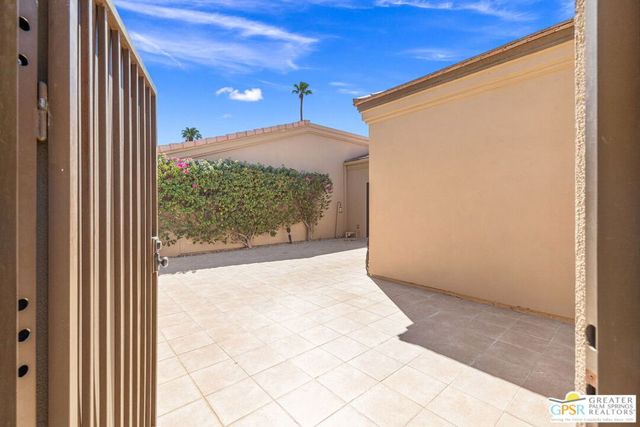 76321 Poppy Lane, Palm Desert, CA 92211