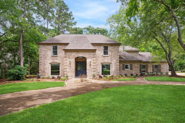 2819 W Wildwind Circle Circle, The Woodlands, TX 77380