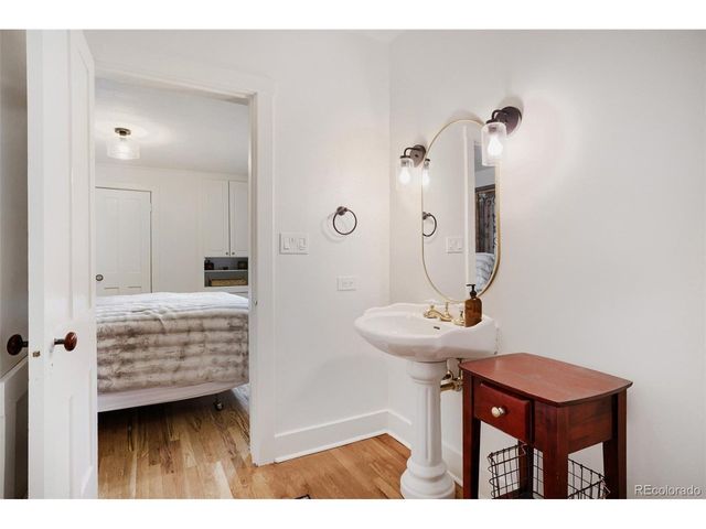 902 Main St, Georgetown, CO 80444