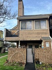 9835 Walnut Street 204, Dallas, TX 75243