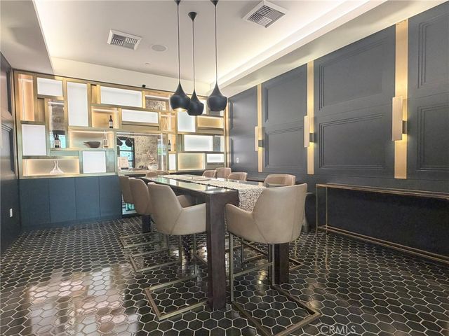 400 S Broadway 2311, Los Angeles, CA 90013