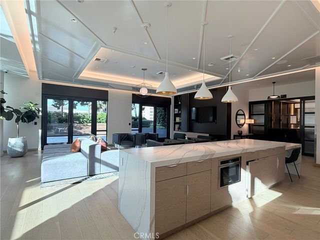 400 S Broadway 2311, Los Angeles, CA 90013
