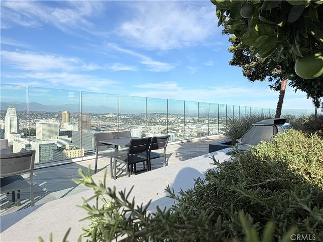 400 S Broadway 2311, Los Angeles, CA 90013