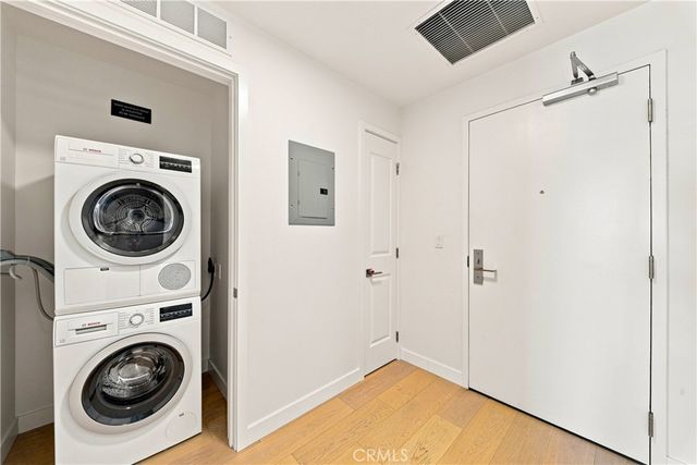 400 S Broadway 2311, Los Angeles, CA 90013