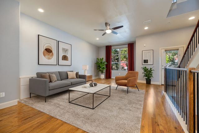 614 E 1st Street, Fort Worth, TX 76102