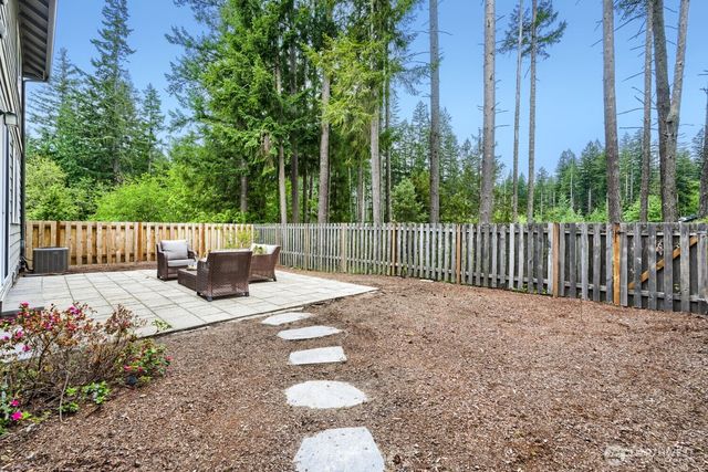 23257 SE 34th Place, Sammamish, WA 98075