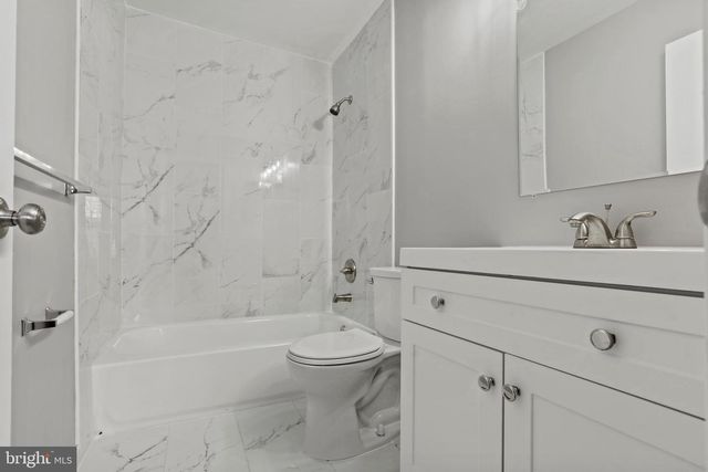 8617 CASTLEMILL CIR, Nottingham, MD 21236