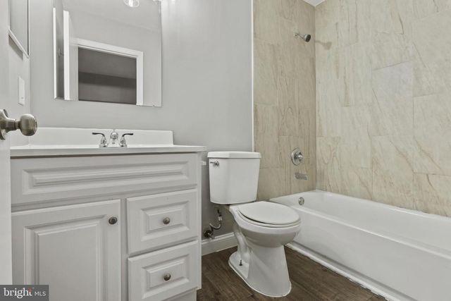 8617 CASTLEMILL CIR, Nottingham, MD 21236