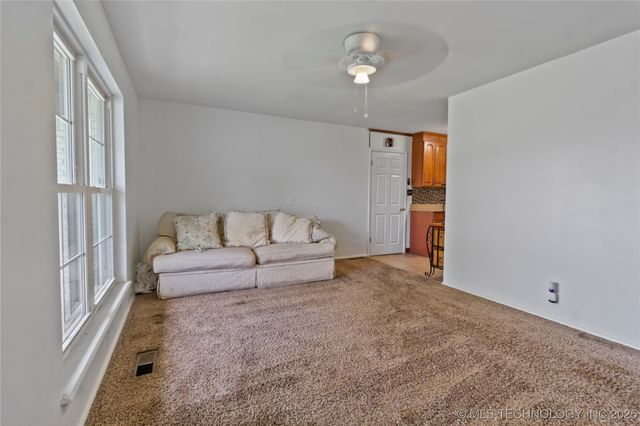 47 S 204th East Avenue, Tulsa, OK 74108