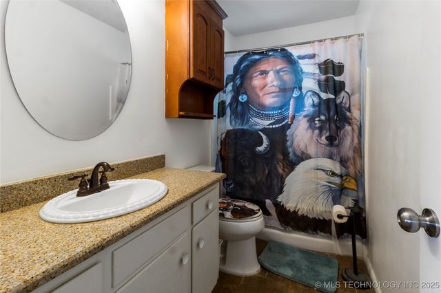 47 S 204th East Avenue, Tulsa, OK 74108