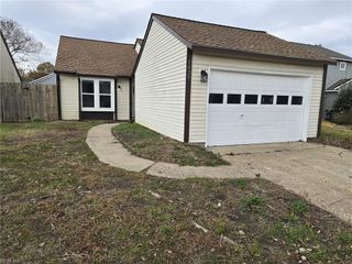 1425 Woodbridge TRL, Virginia Beach, VA 23453