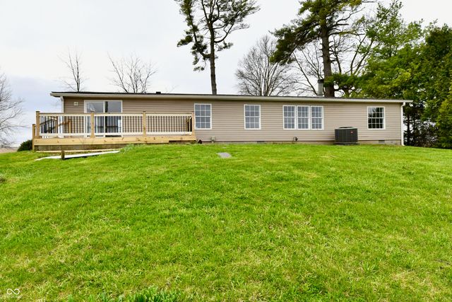 1906 W 1000 N, Knightstown, IN 46148