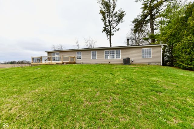 1906 W 1000 N, Knightstown, IN 46148