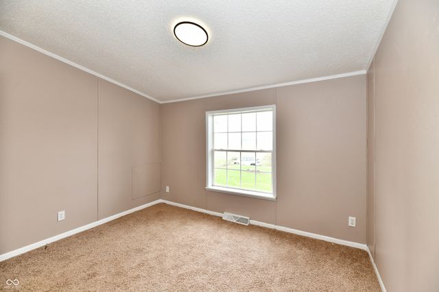 1906 W 1000 N, Knightstown, IN 46148