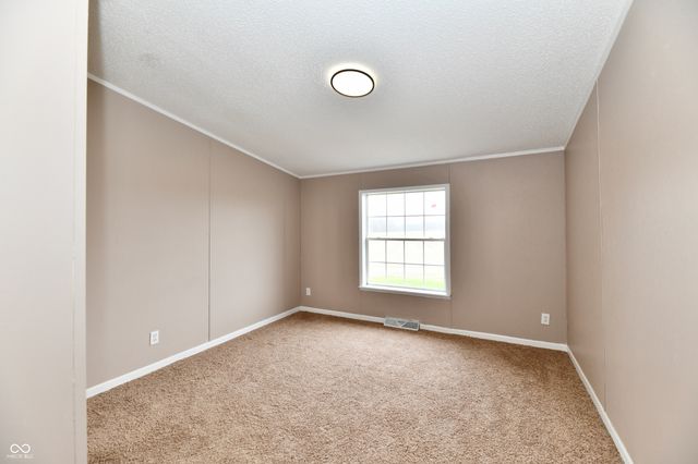 1906 W 1000 N, Knightstown, IN 46148