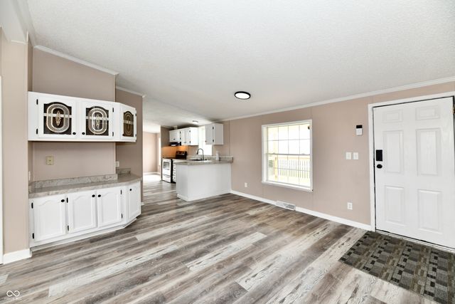 1906 W 1000 N, Knightstown, IN 46148