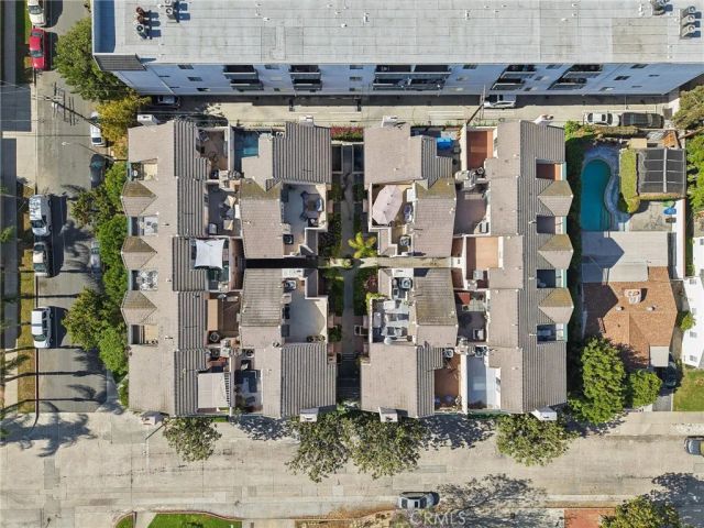 10659 Bloomfield Street, Toluca Lake, CA 91602