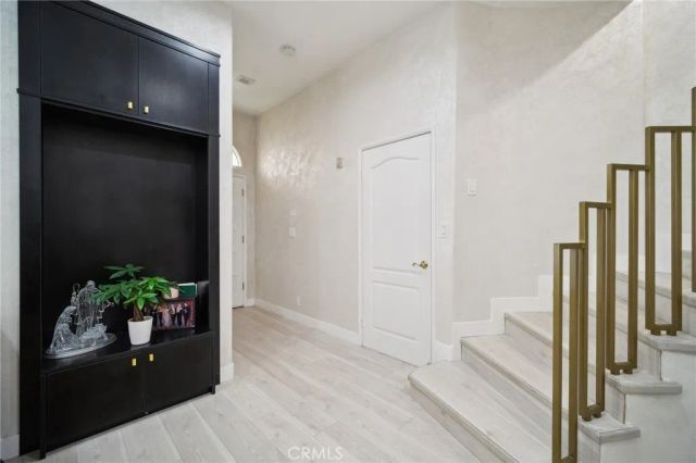 10659 Bloomfield Street, Toluca Lake, CA 91602
