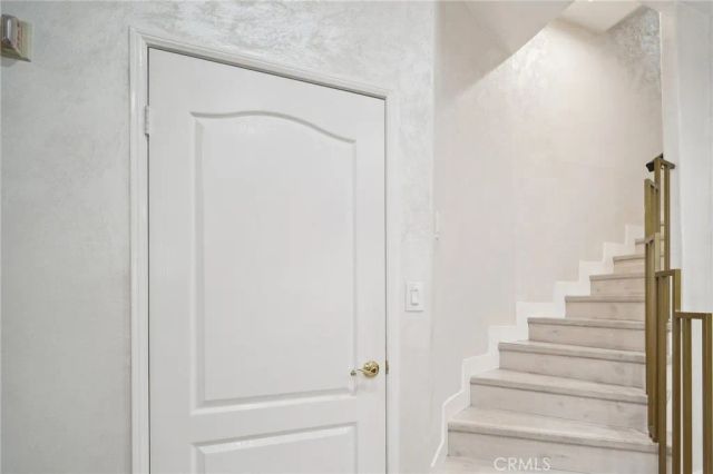10659 Bloomfield Street, Toluca Lake, CA 91602