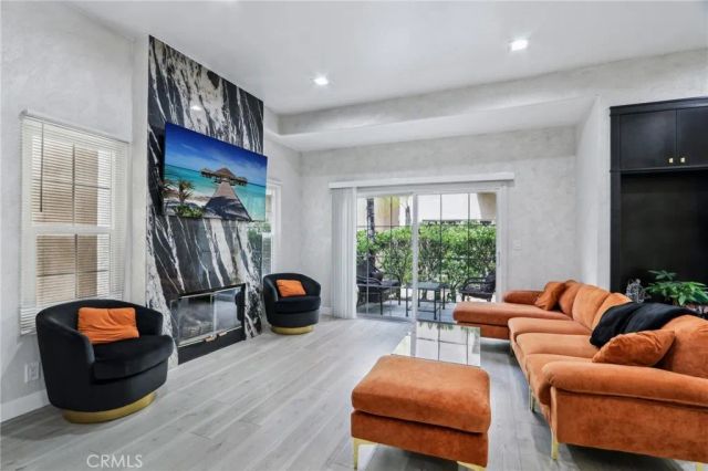 10659 Bloomfield Street, Toluca Lake, CA 91602