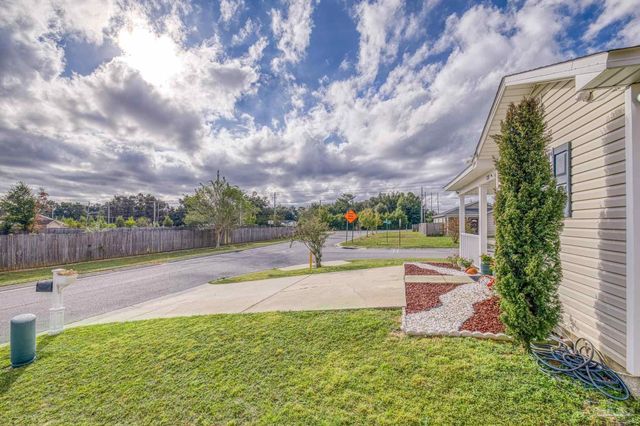 5713 Tryton Cir, Pensacola, FL 32526