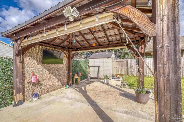 5713 Tryton Cir, Pensacola, FL 32526