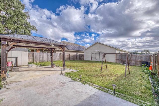 5713 Tryton Cir, Pensacola, FL 32526