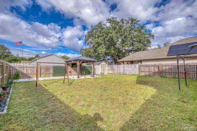 5713 Tryton Cir, Pensacola, FL 32526