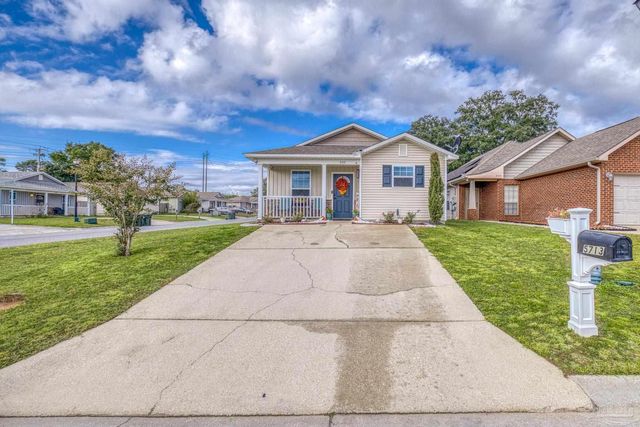 5713 Tryton Cir, Pensacola, FL 32526