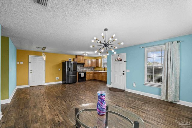 5713 Tryton Cir, Pensacola, FL 32526