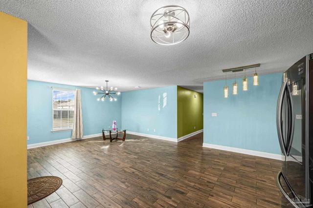 5713 Tryton Cir, Pensacola, FL 32526